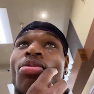 Meet your Posher, Savionte